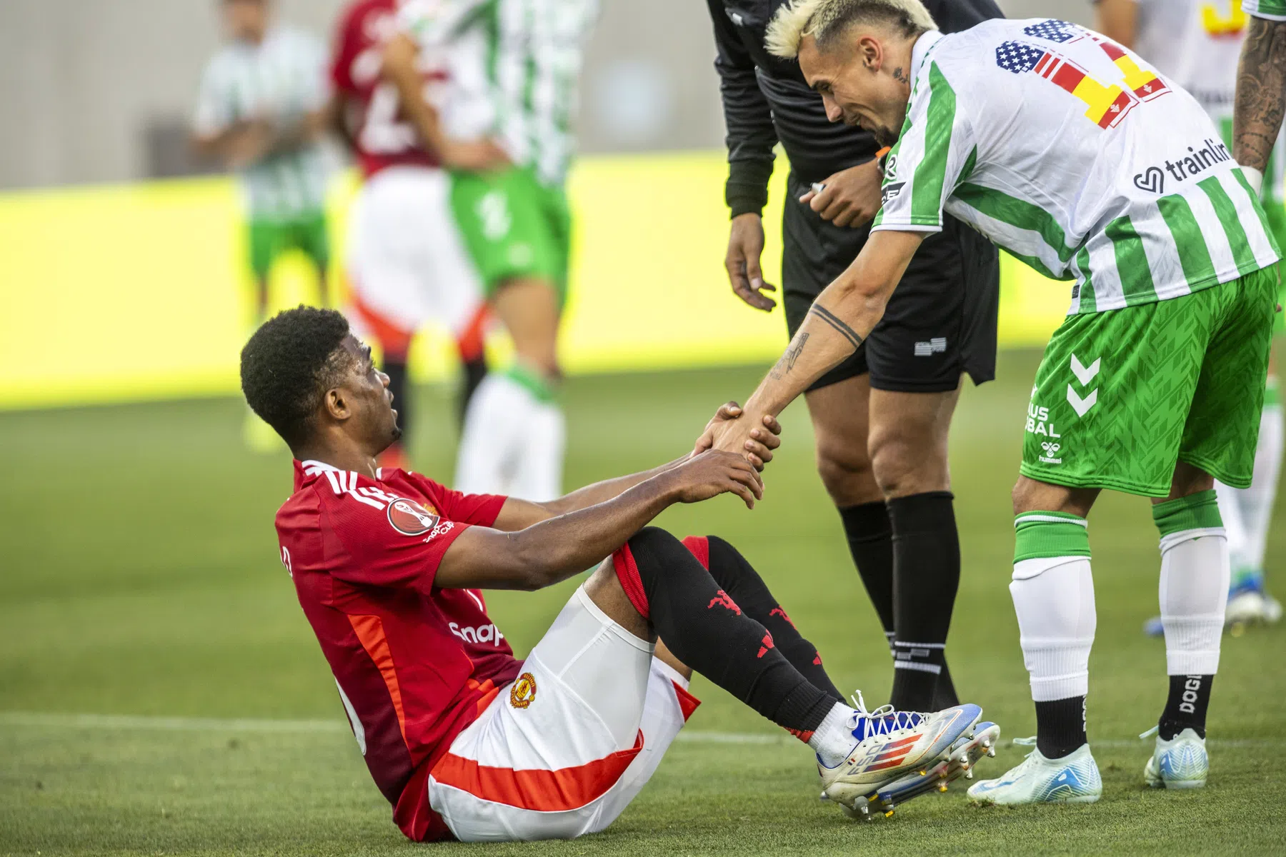 Diallo maakt indruk op Ten Hag: 'Ik ben een stapje verder'
