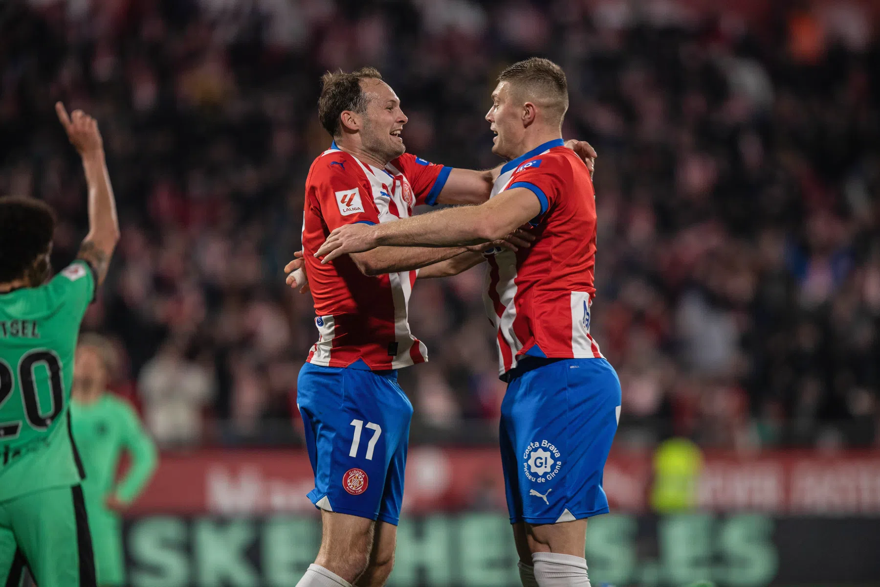 Girona incasseert jackpot en ziet Romeins onthaal voor La Liga-topscorer