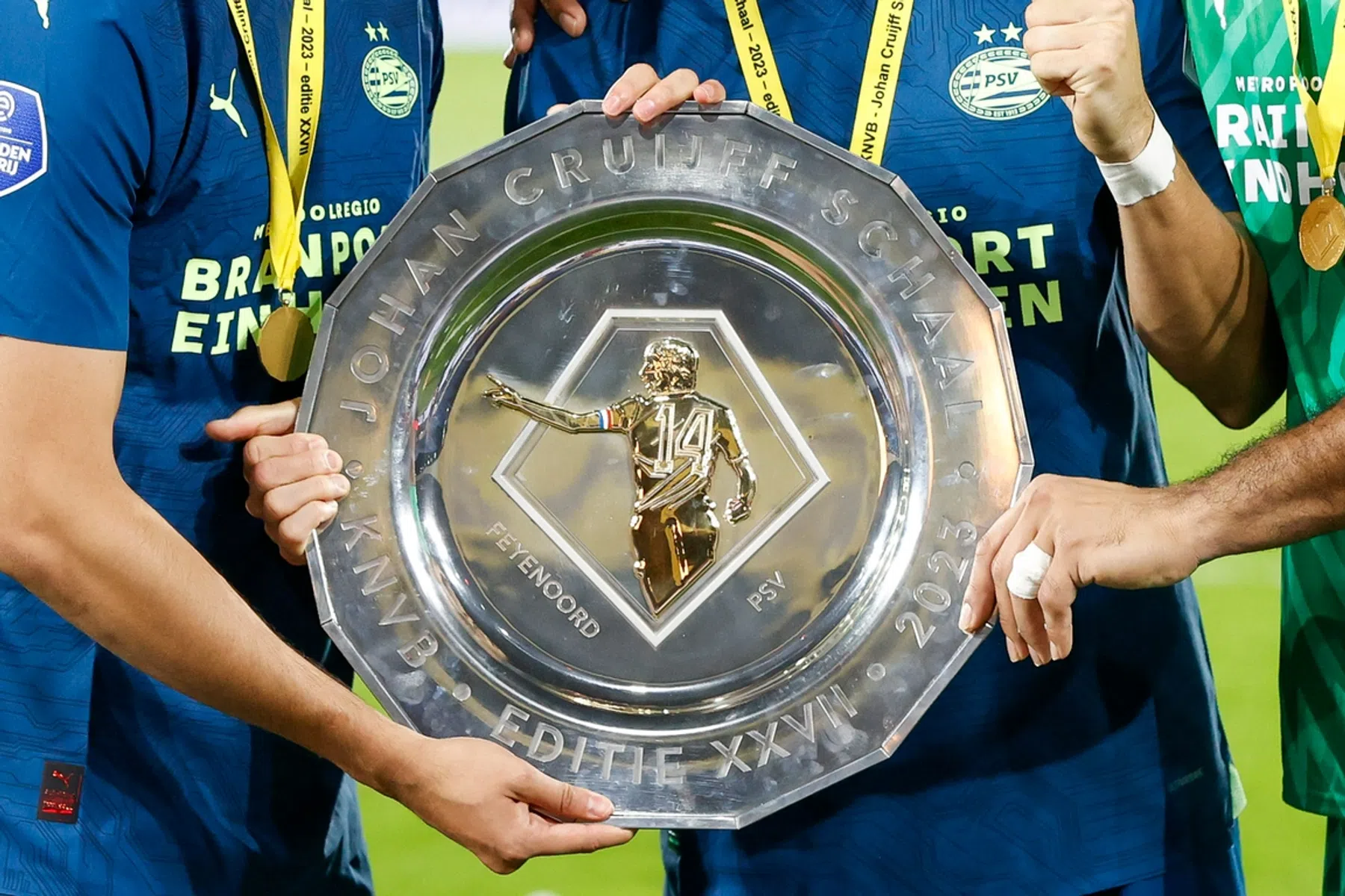 Op deze uitblinkers van PSV en Feyenoord moet je zondag letten