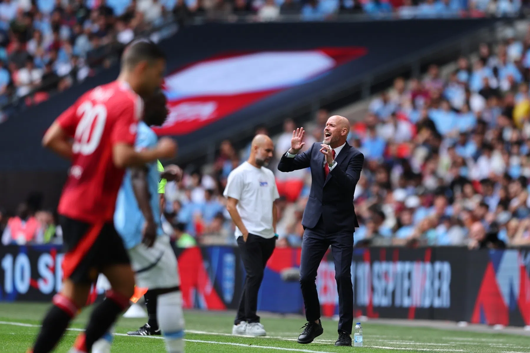 Ten Hag ziet derde hoofdprijs met Man Utd door zijn vingers glippen