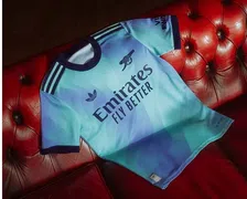 Thumbnail for article: VI Catwalk: Arsenal, United en Real presenteren derde tenue