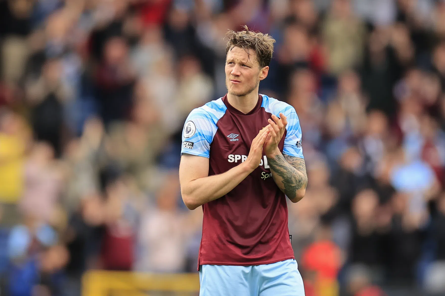 Weghorst maakt na 813 dagen rentree voor Burnley, Chong trefzeker