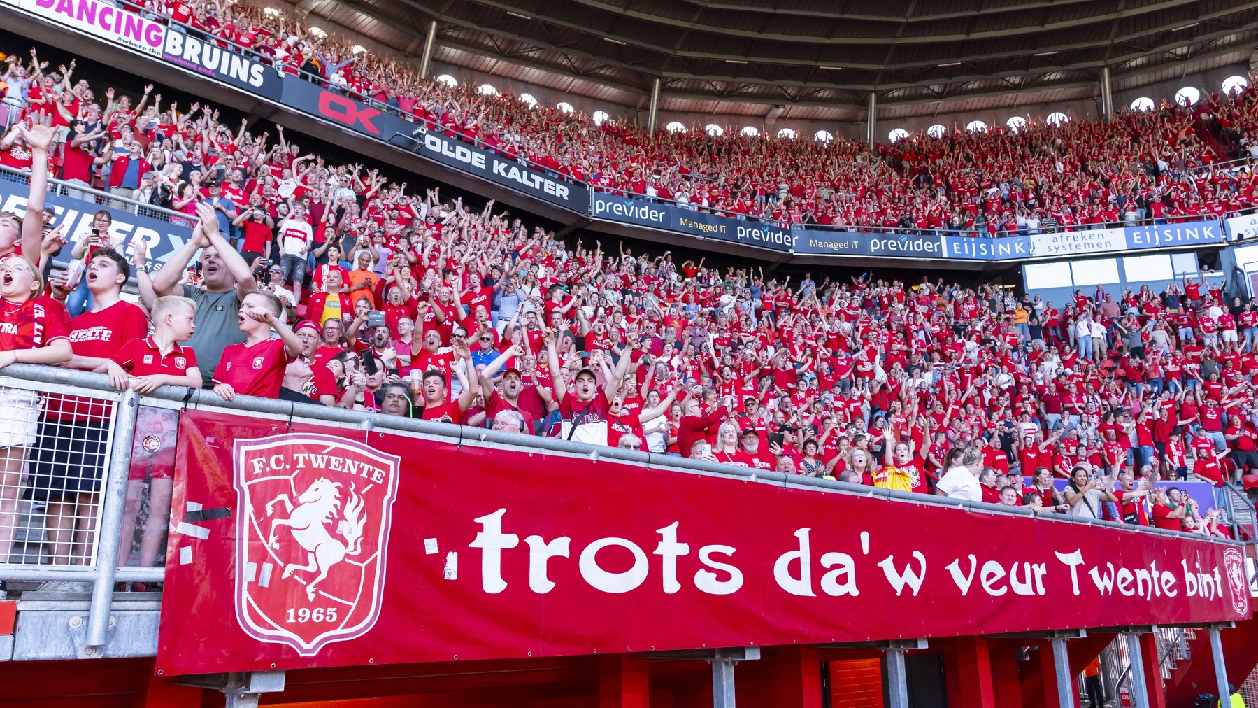 Oostenrijkse media beducht voor Twentse heksenketel