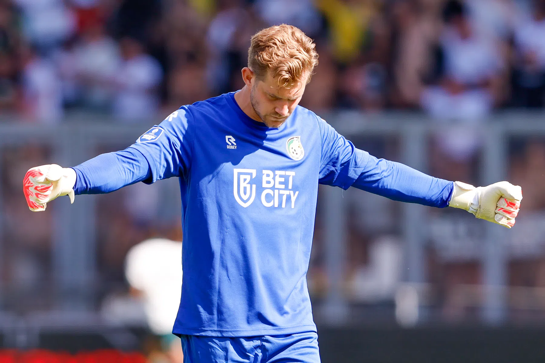 Eindelijk mag Branderhorst weer: ‘Mezelf twee jaar opgevreten op de bank’