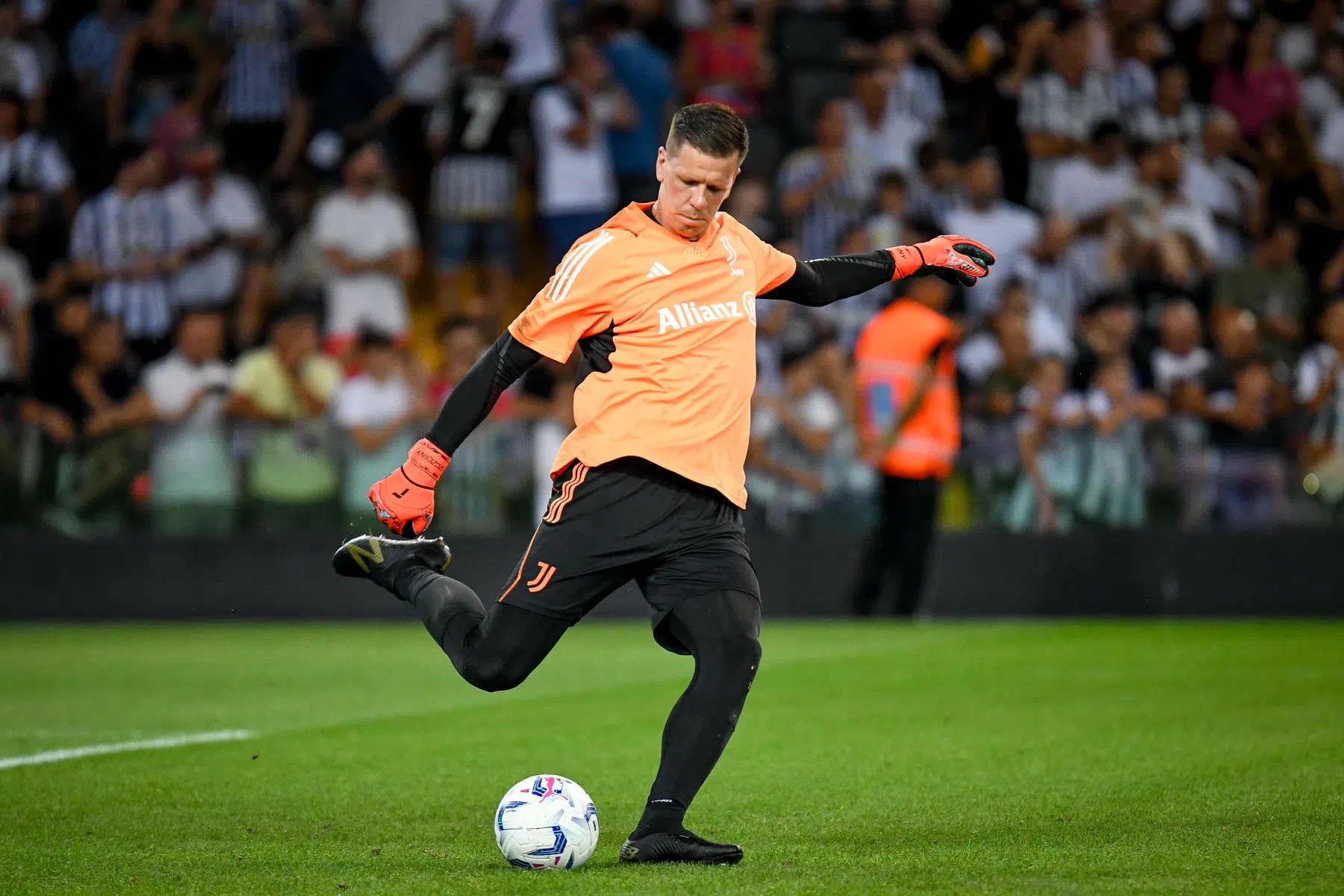Juventus zwaait Szczesny na zeven seizoenen uit