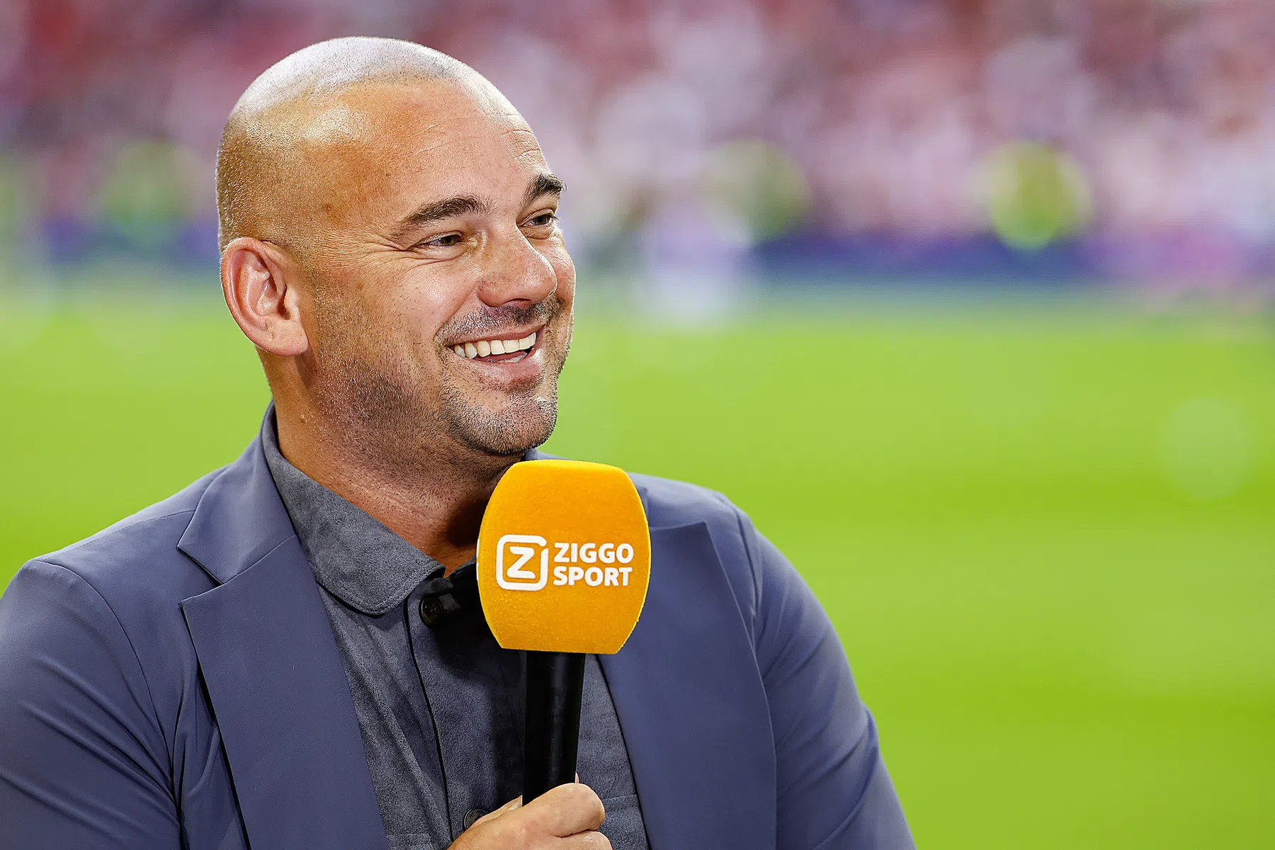 Op deze positie zou Sneijder graag versterking zien bij Ajax