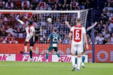 Thumbnail for article: Griekse media zien ultiem drama in Amsterdam: 'Voetbal kan oneerlijk zijn'