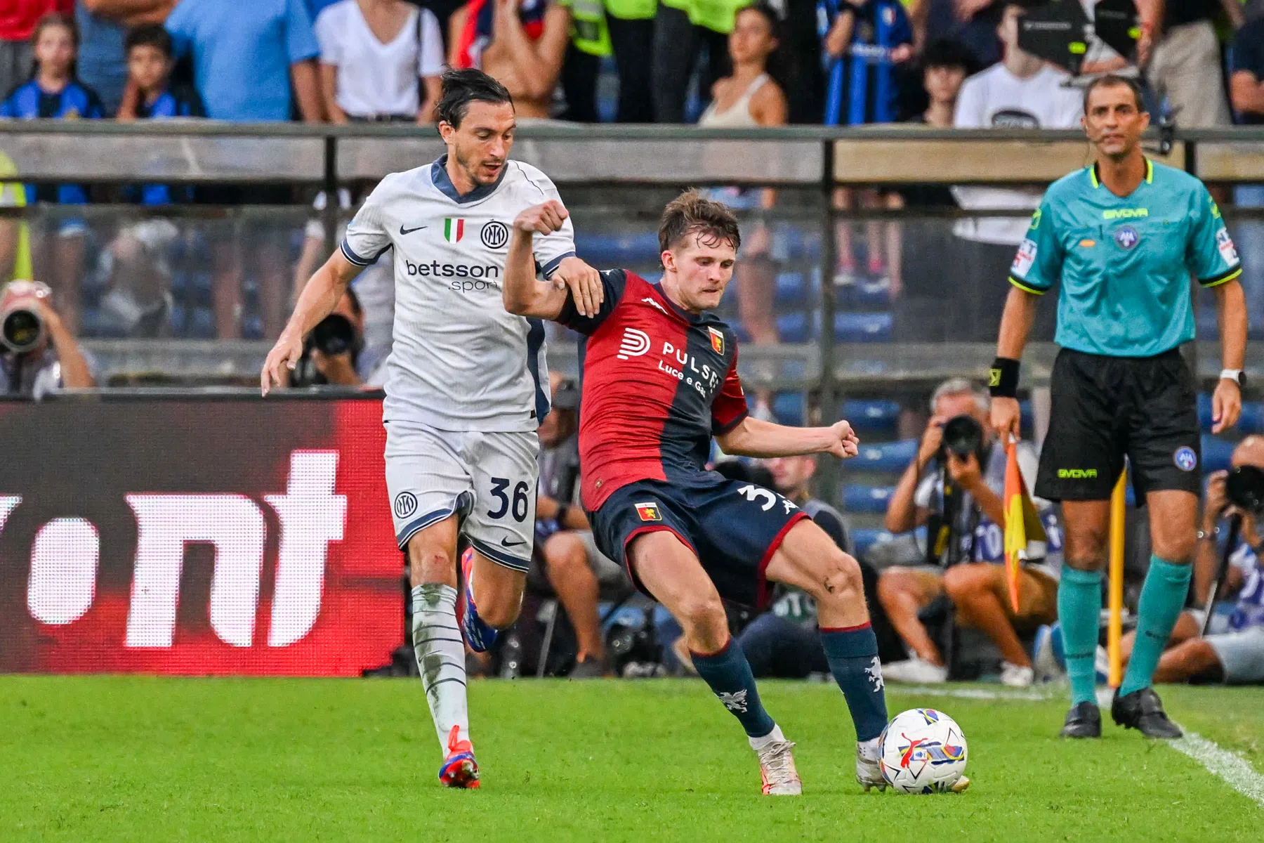 Late handsbal breekt Inter met invaller Dumfries op bij start van Serie A
