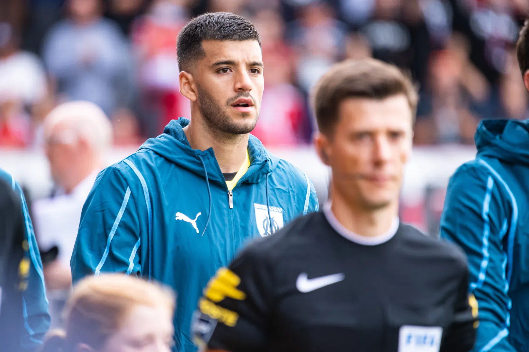 Rulli stopt strafschop en boekt grote zege bij debuut voor Marseille