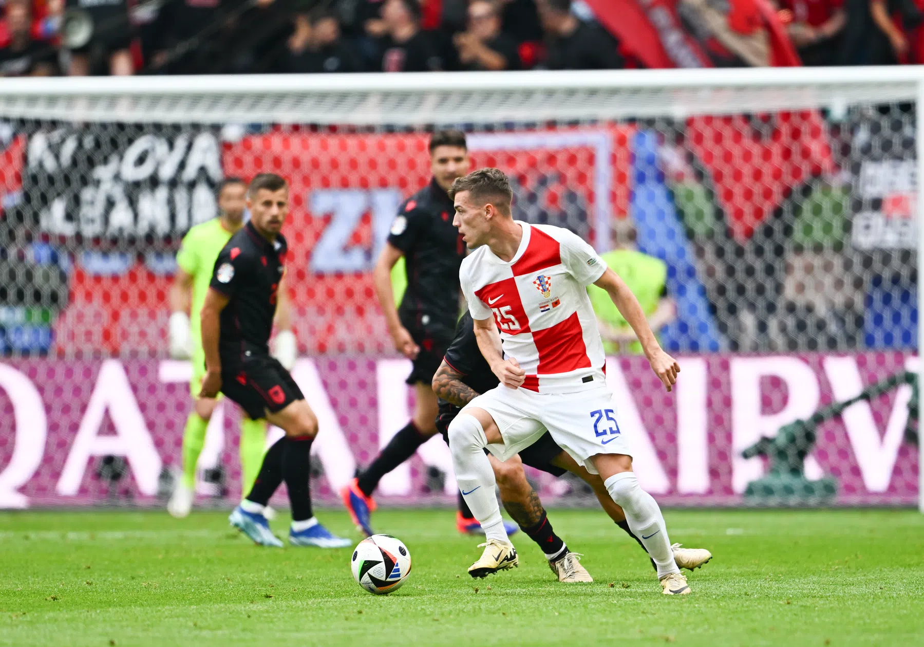 De Kroatische linkspoot die met Real Sociedad voor zijn ontwikkeling koos