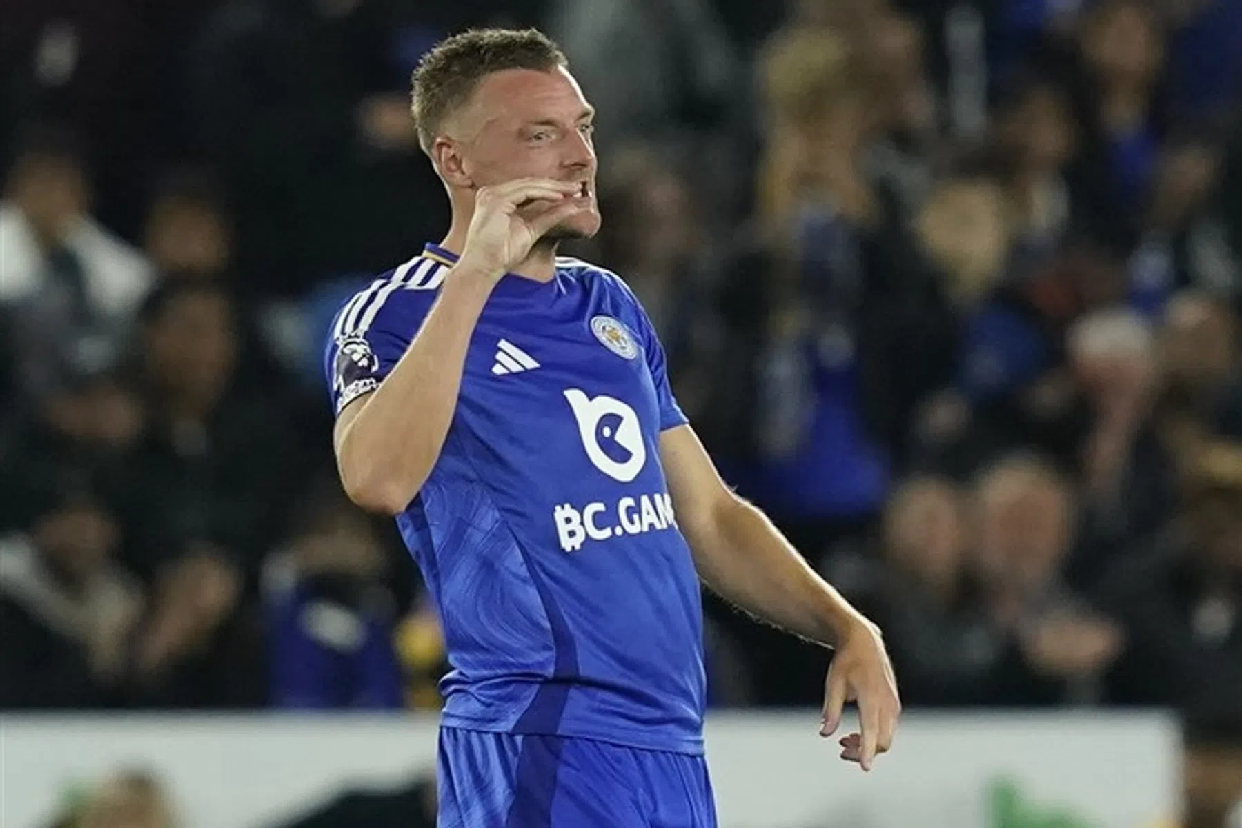 No Vardy No Party: 'Geef die man een standbeeld'
