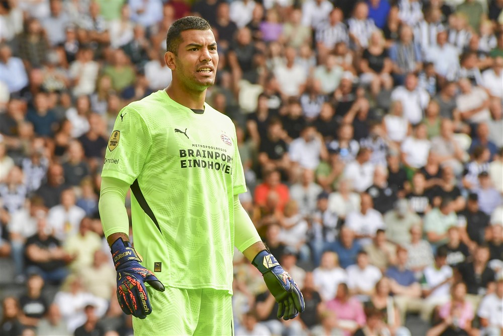 PSV-doelman Benítez wil naar Atlético Madrid