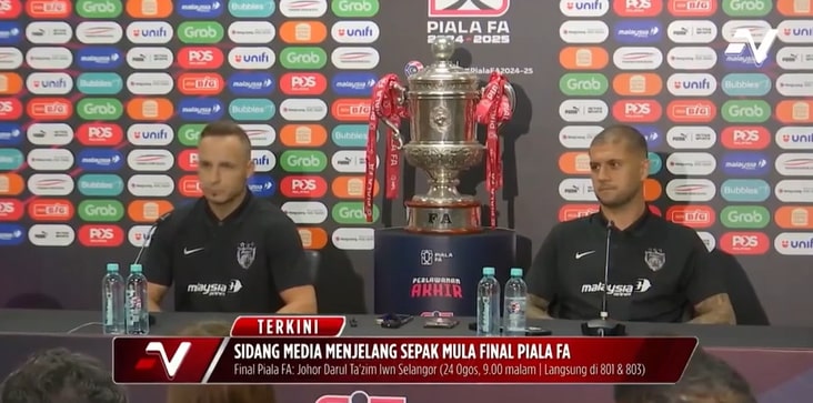 Persconferentie in Maleisië: trainer en speler weigeren iets te zeggen
