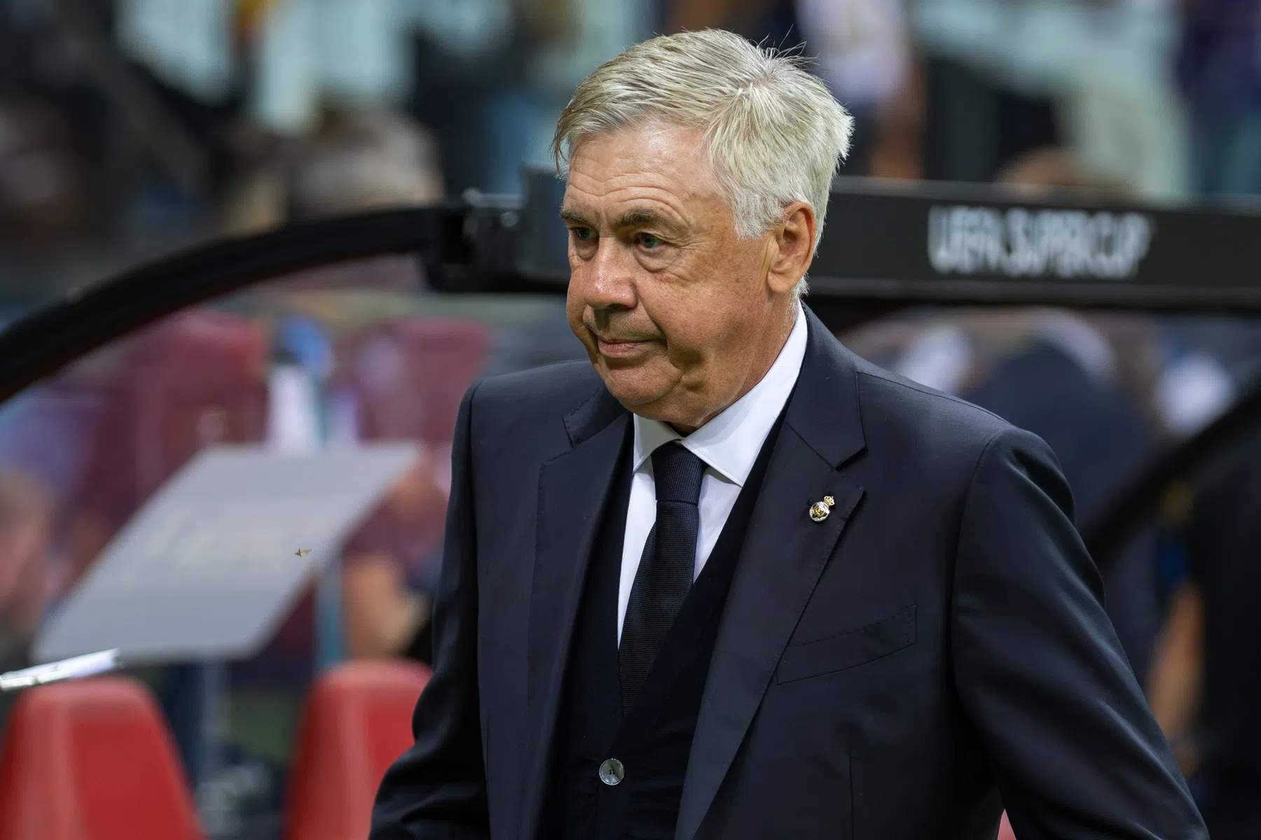 Ancelotti past linkerkant niet aan: 'Twee Champions Leagues mee gewonnen'