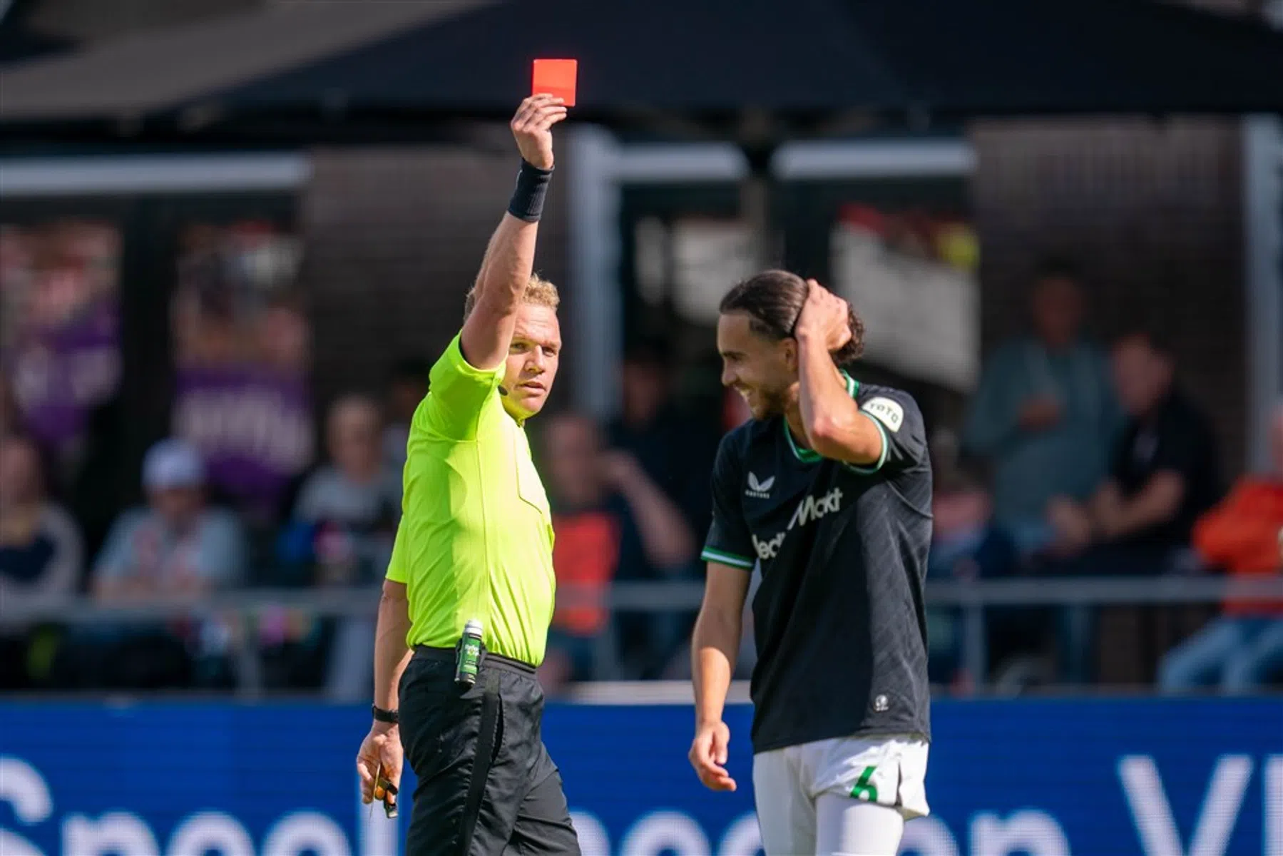 Priske verklaart puntenverlies en benoemt rode kaart van Zerrouki