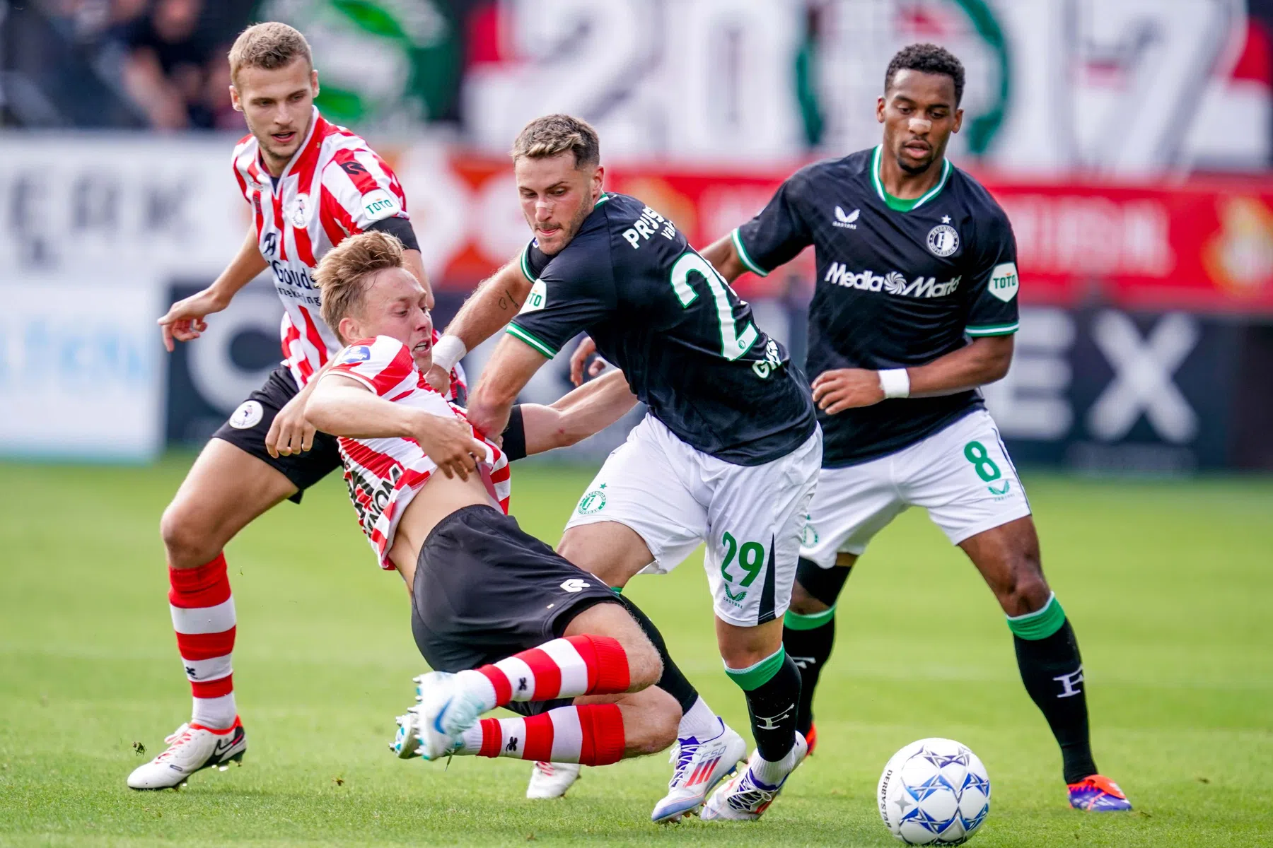 Feyenoord mist voetbal en acceptatievermogen 