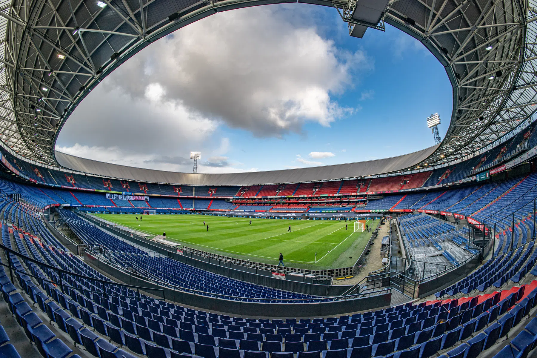 Feyenoord reageert op politiestaking: 'Zouden het enorm betreuren'
