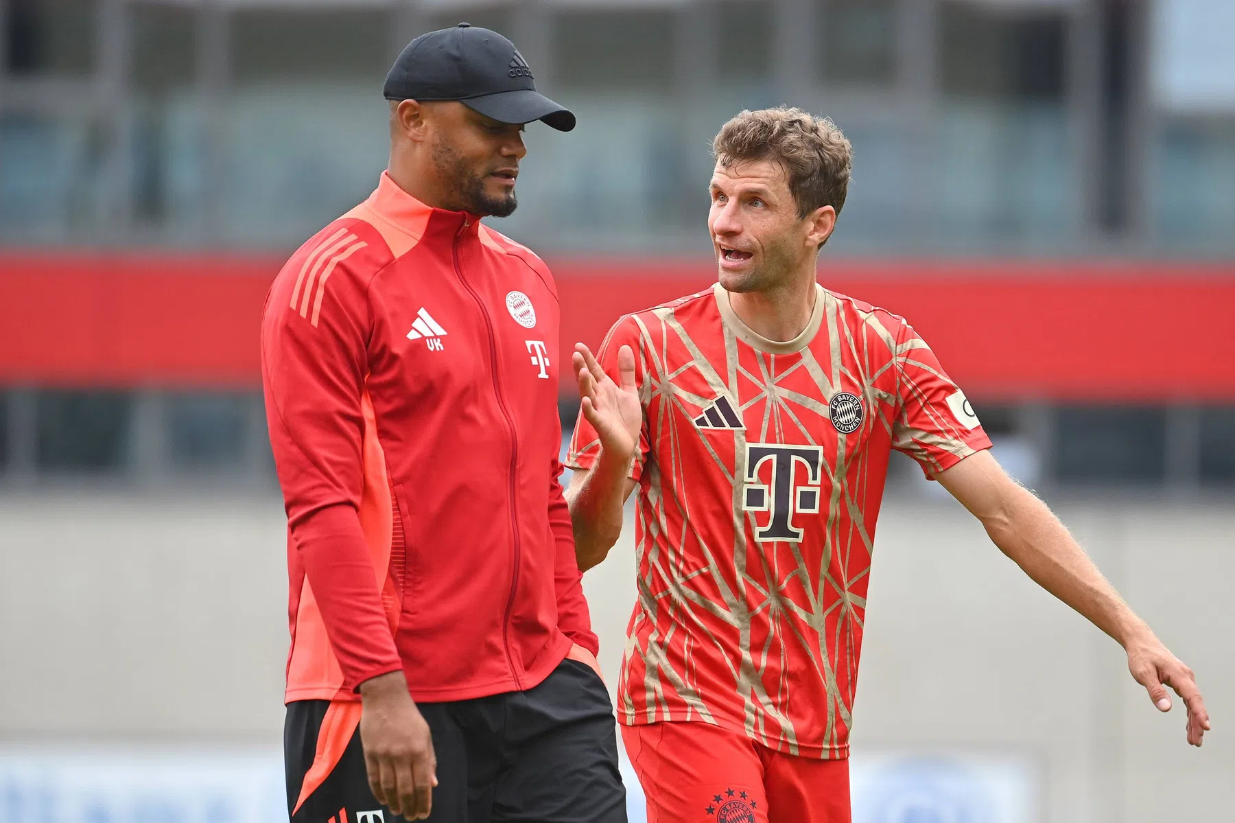 Müller oogst bewondering en afschuw in recordwedstrijd voor Bayern