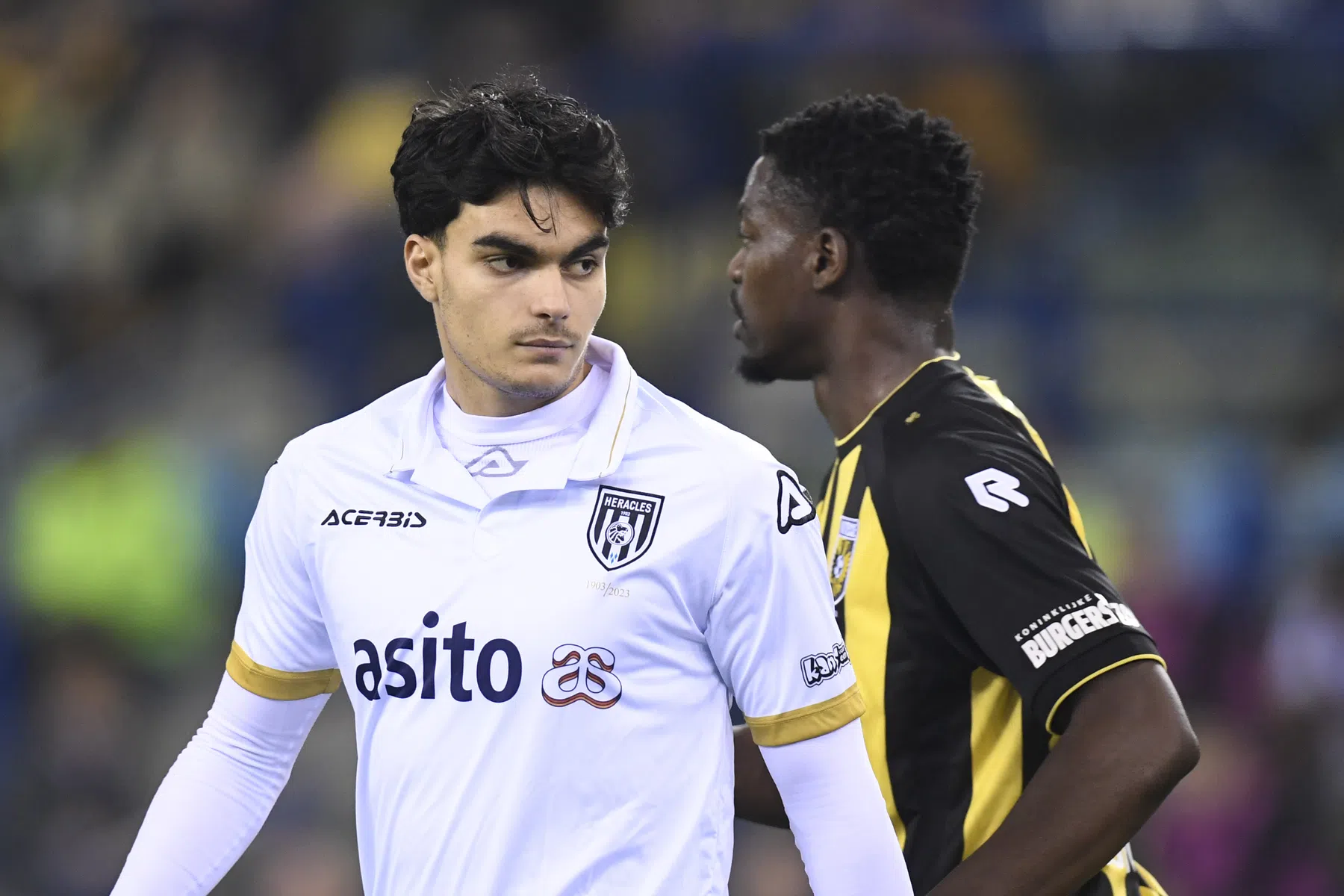 Heracles krimpt selectie in en stalt spits in Italië