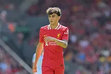 Thumbnail for article: Lijnders troeft Barça af en shopt opnieuw bij Slots Liverpool