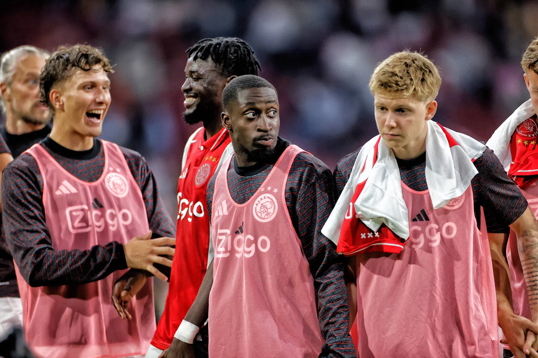 Ajax bevestigt vertrek Forbs naar Engeland