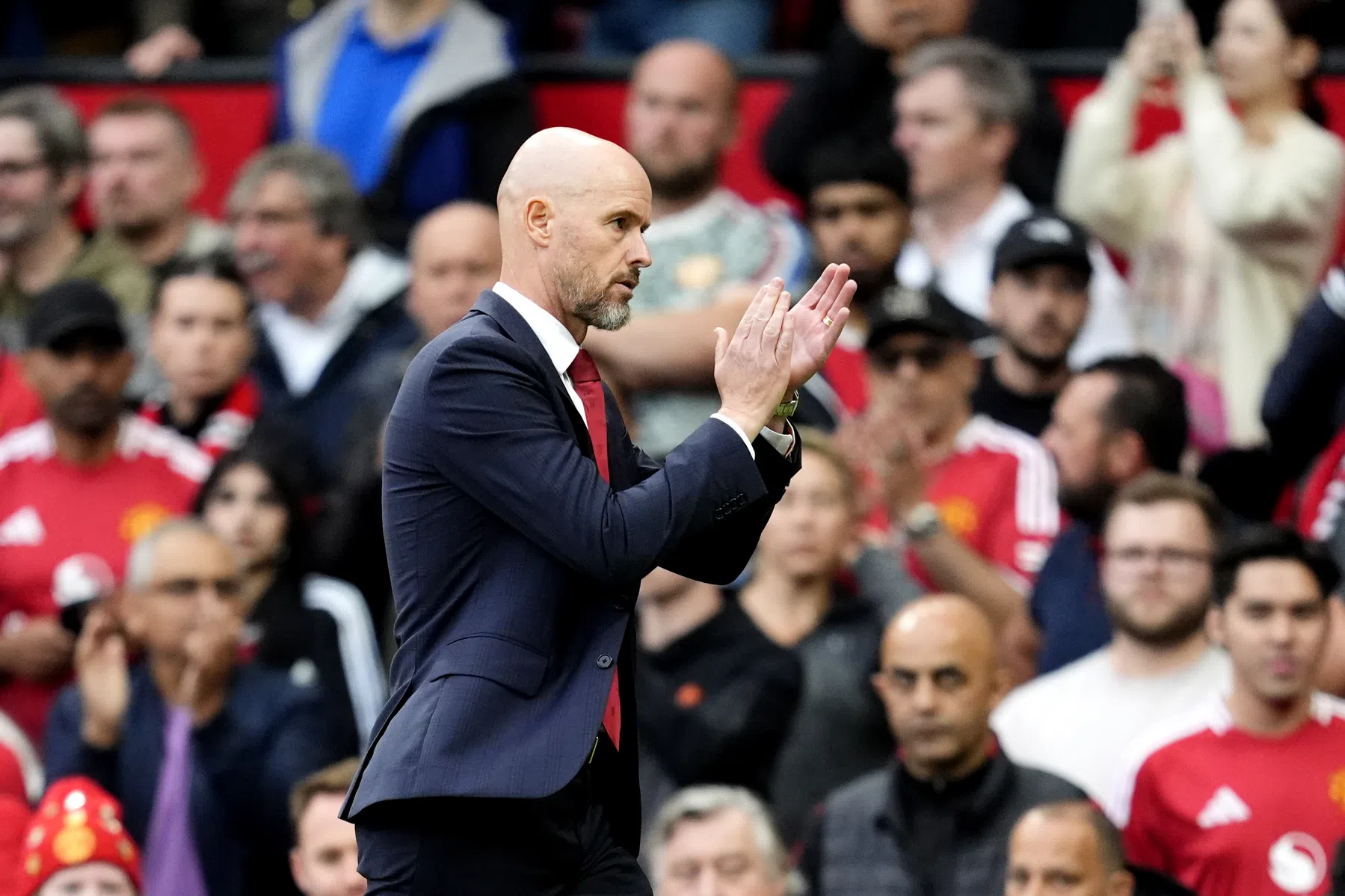 Ten Hag bijt van zich af na kritische vraag: 'Ik vind het jammer voor je'