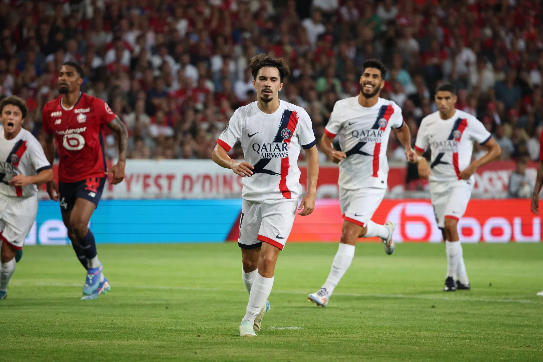 PSG maakt in Stade Pierre-Mauroy verhoudingen in de Ligue 1 duidelijk