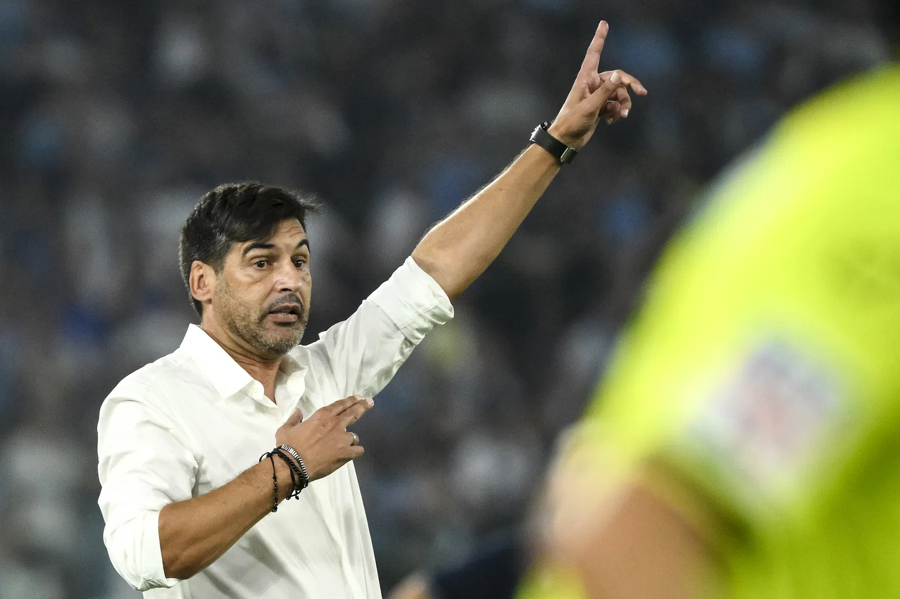'Vroegtijdig afscheid dreigt: positie Fonseca ter discussie bij Milan-leiding'
