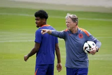 Thumbnail for article: Koeman over blessure Frenkie, afwezigheid De Vrij en onbegrip Maatsen