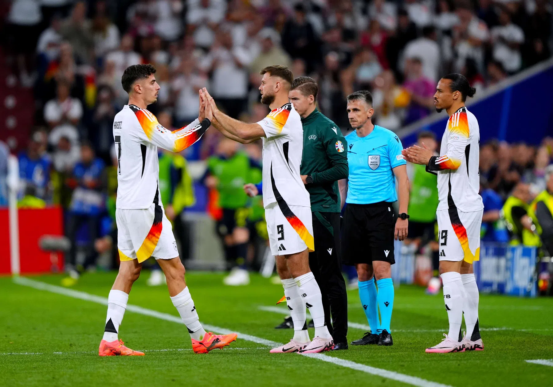Twee vraagtekens voor Duitsland tegen Oranje