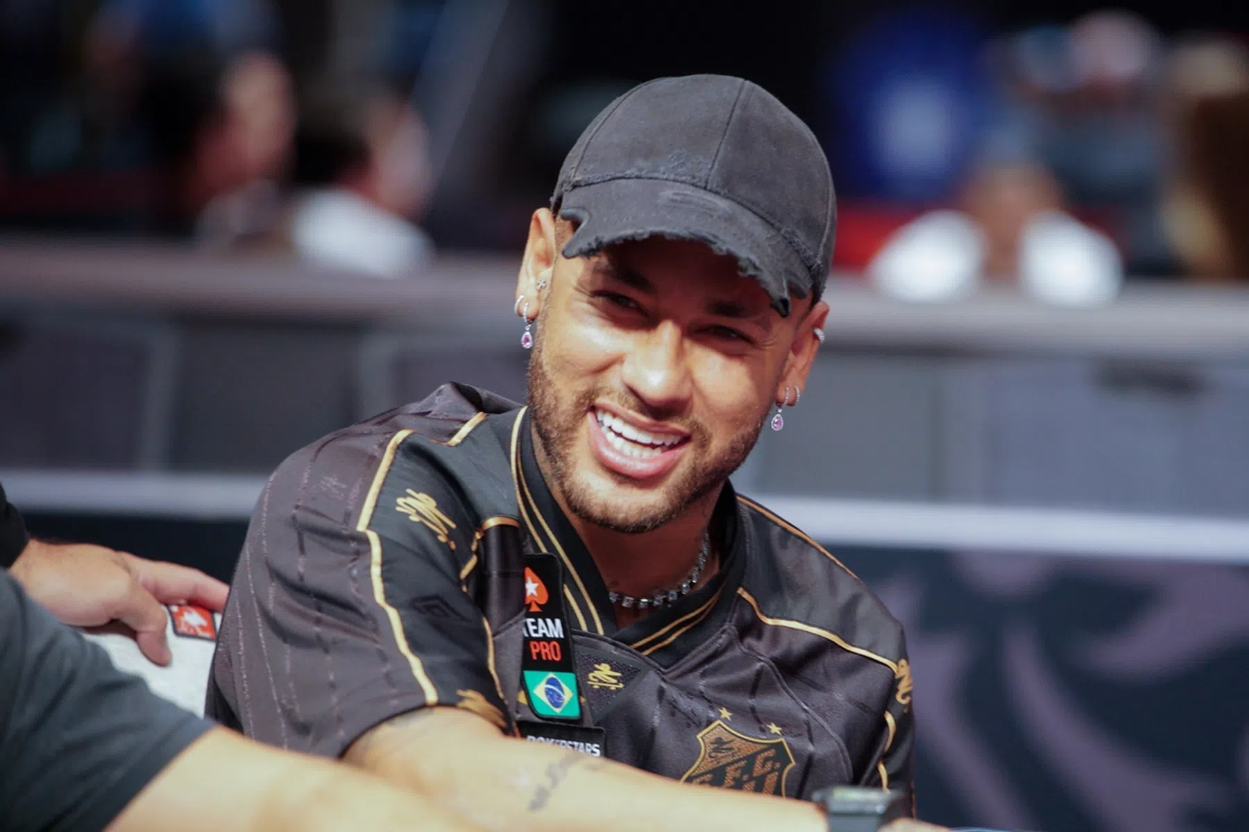 Hacker breekt in: 'Neymar naar Schalke 04'