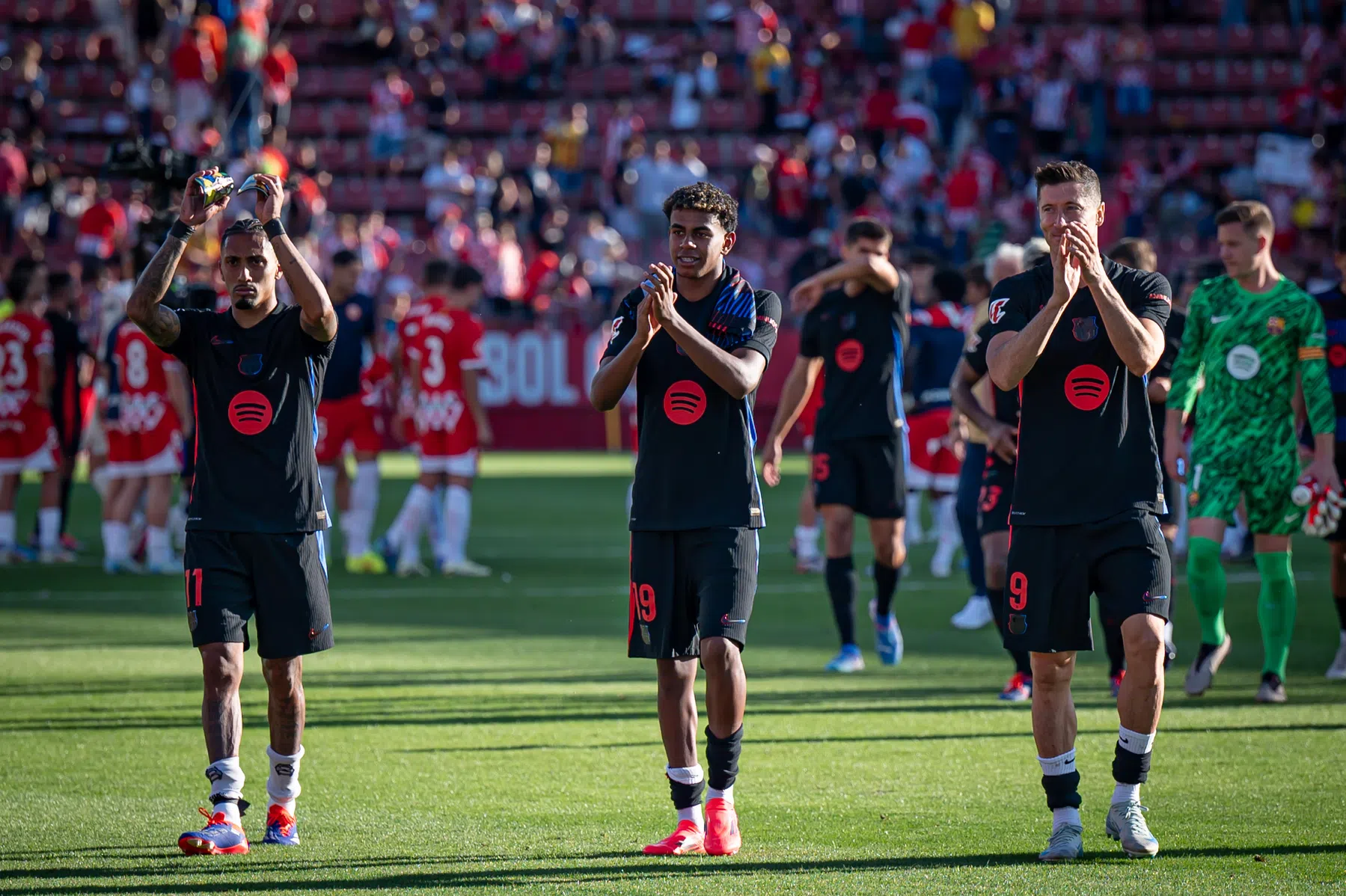 Girona-trainer Míchel durft vergelijking tussen Yamal en Messi wel aan