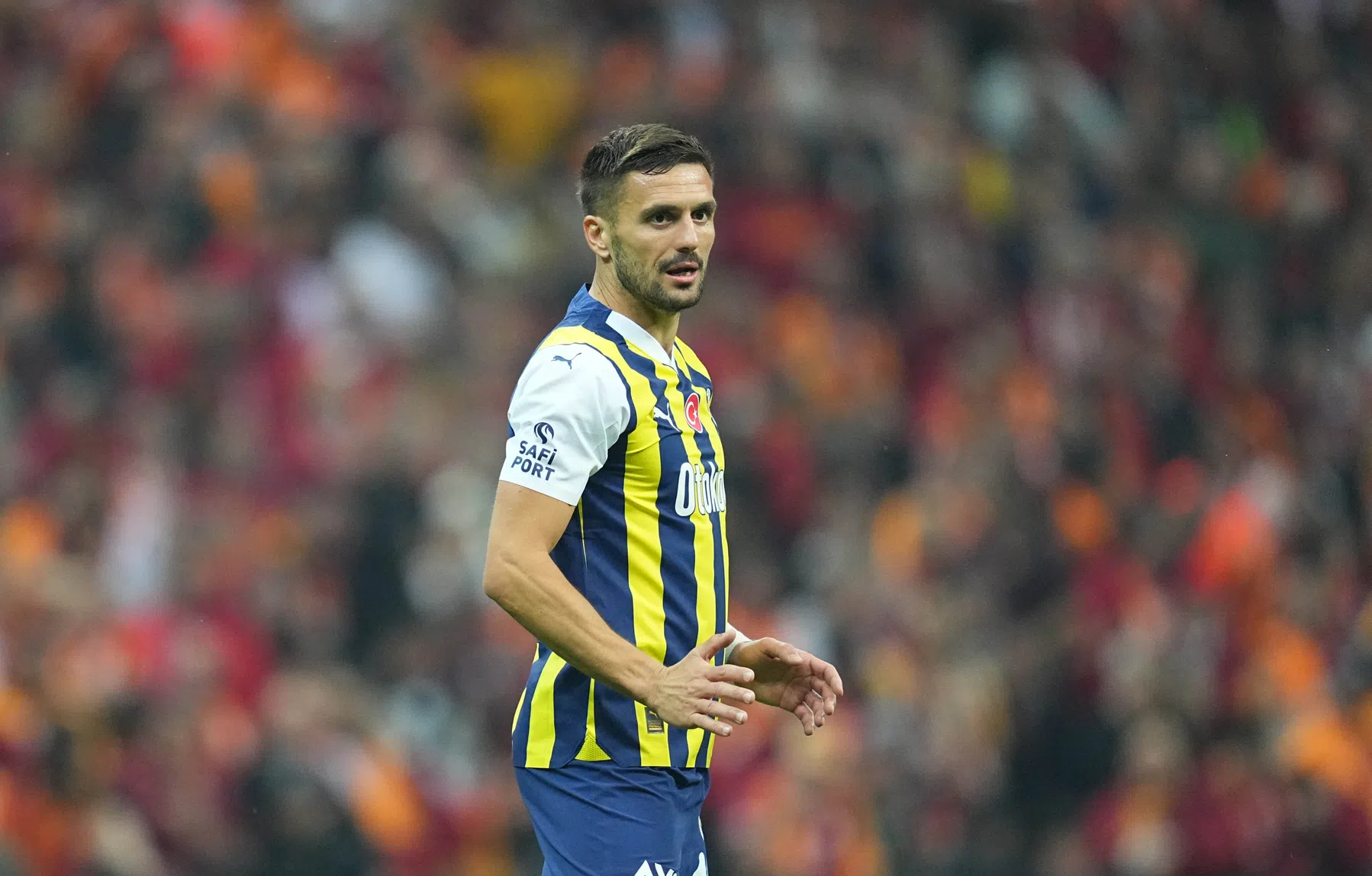 Tadic weer helemaal ontketend: 'Prins van Mourinho op de rechtervleugel'