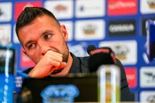 Thumbnail for article: Hoofdpijn bij Farioli: deze opties heeft Ajax op de linksbuitenpositie