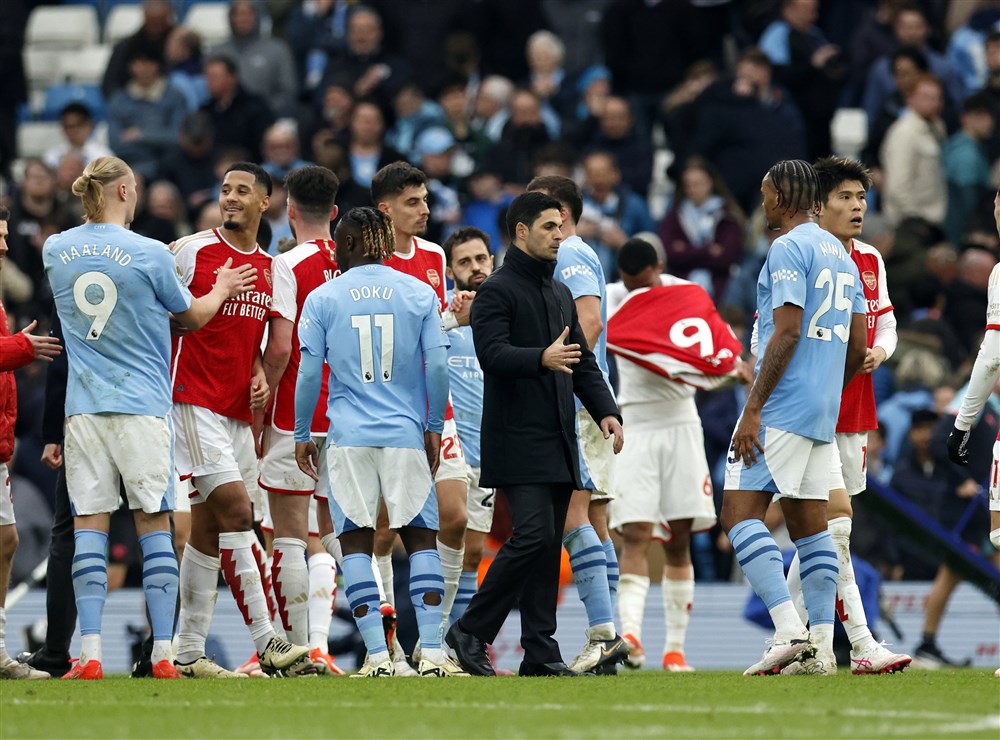 Arsenal of City? 'Bewijsdrang van Arteta is veel groter'