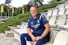 Thumbnail for article: John van den Brom: 'We kunnen niet met en zonder het trainersvak'