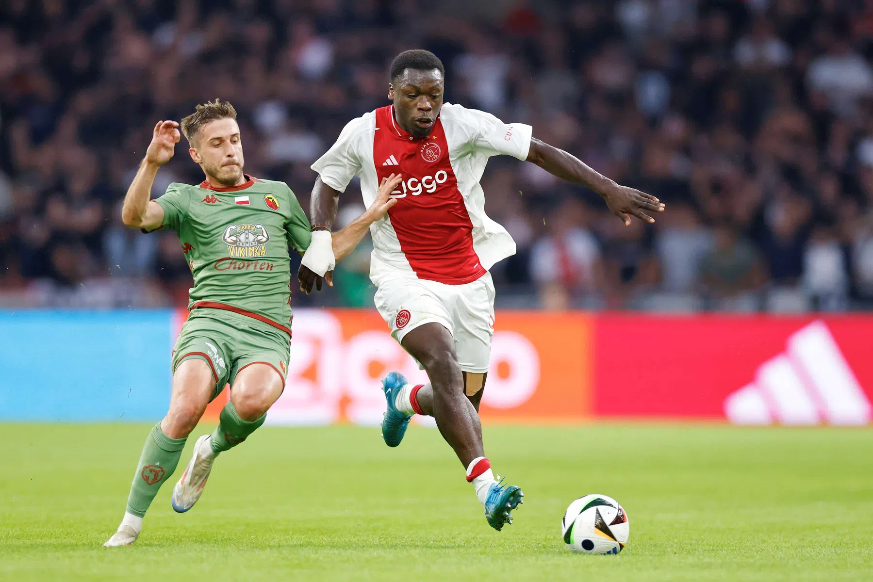 Ajax wil een duizendpoot met nummer 9