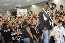 Thumbnail for article: Clarence Seedorf ging Memphis voor in Brazilië 