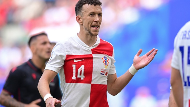 Bosz legt uit waarom hij Perisic naar PSV wilde halen