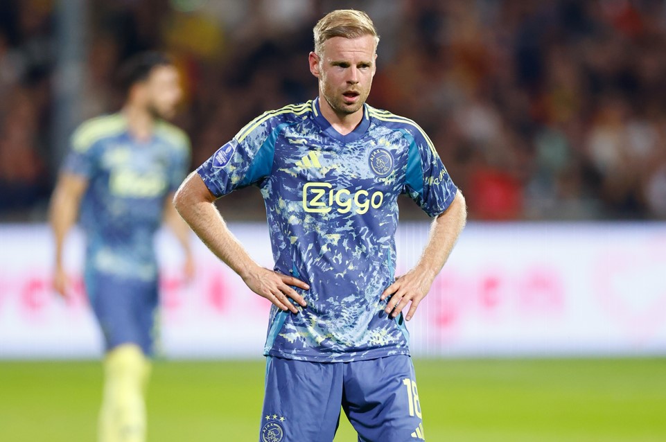 Ajax-redder Klaassen: 'Tussenjaar? Dat kan niet, zeker niet bij Ajax'