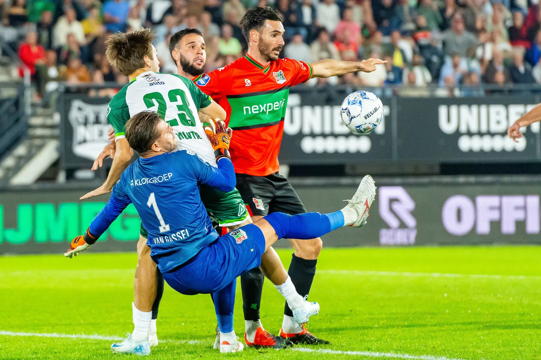 Pijnlijk slippertje Van Gassel: 'Het leven van een keeper'