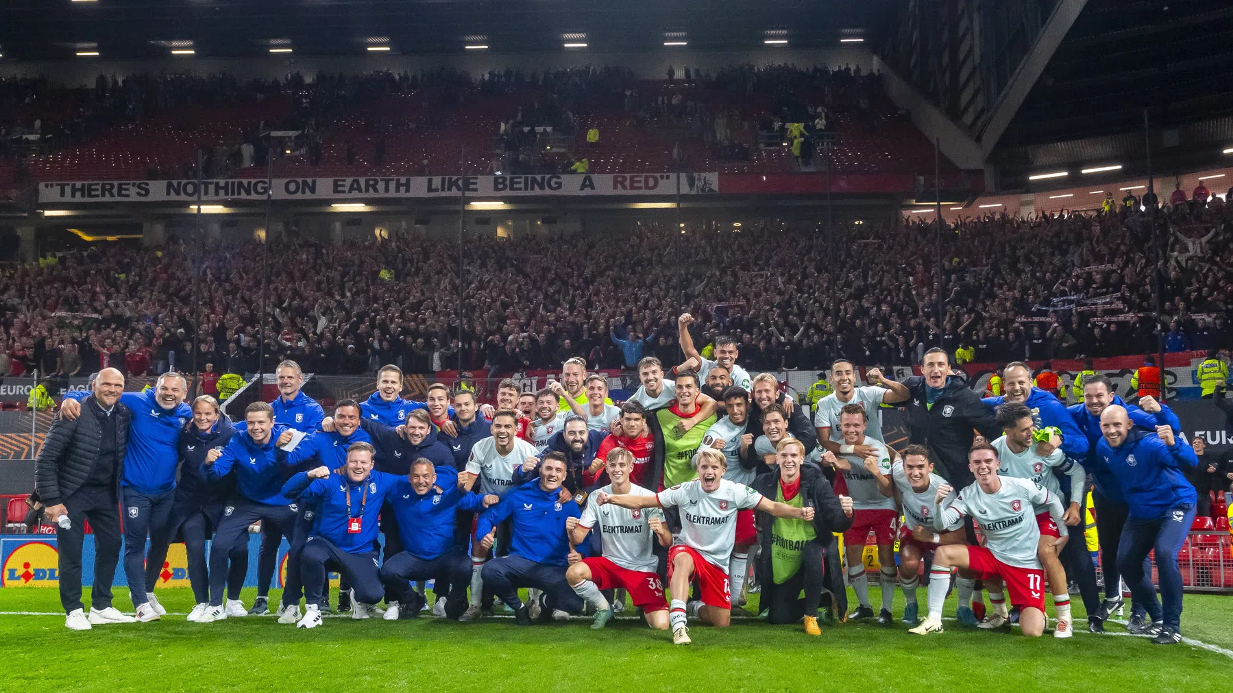 Engelse media loven FC Twente: 'Een enorme prestatie'