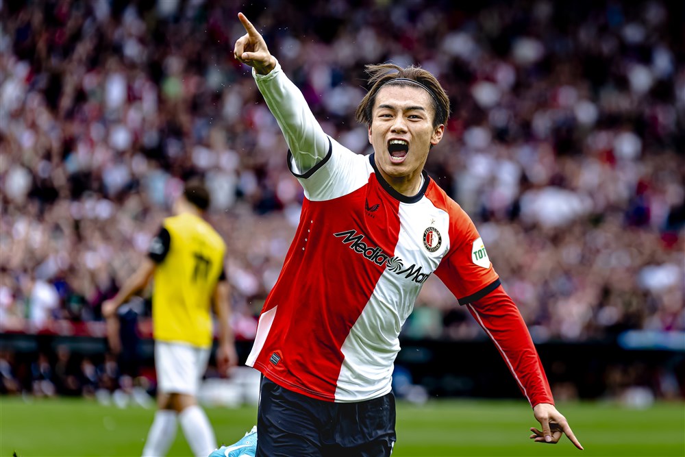 'Ueda als basisspeler wél belangrijk voor Feyenoord'