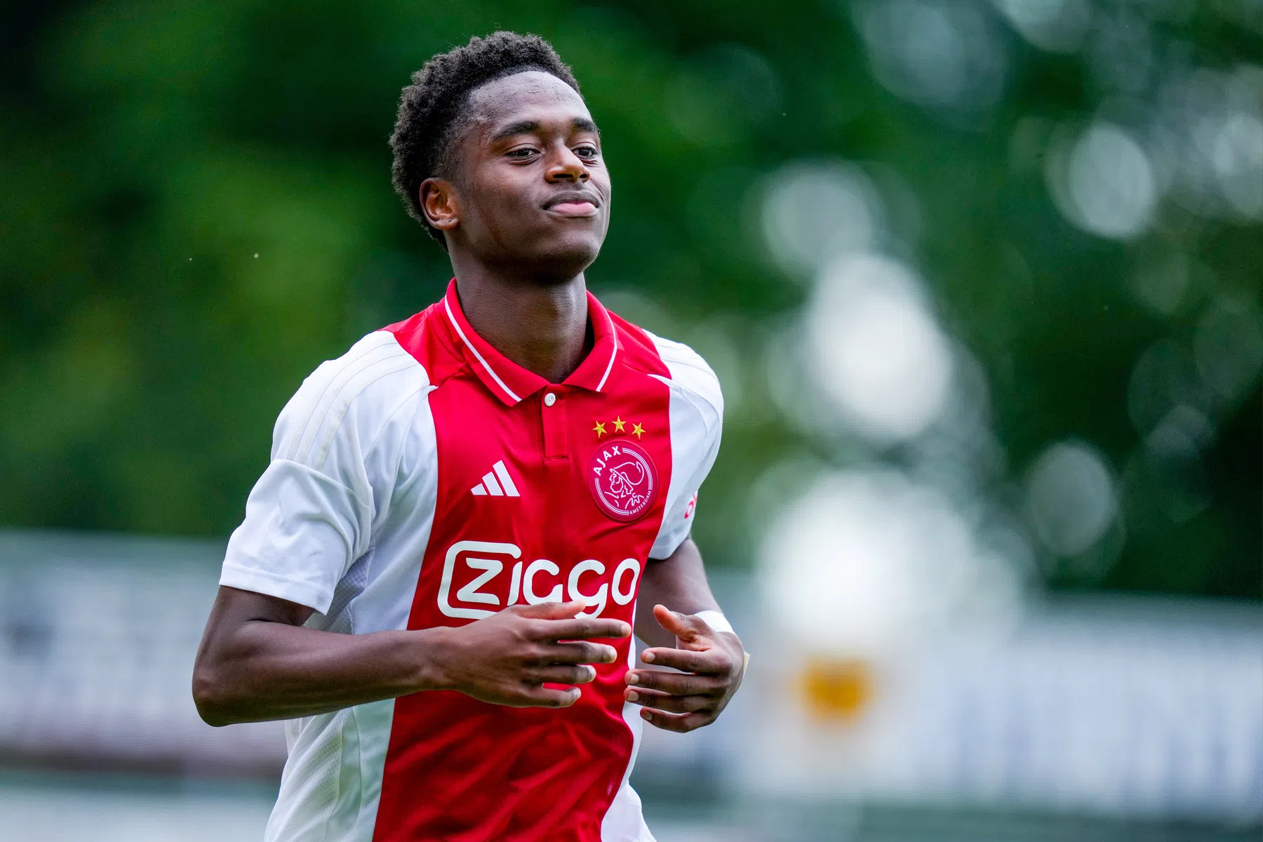 Opstelling Ajax: Banel, Van den Boomen en Rasmussen starten