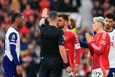 Thumbnail for article: Bruno Fernandes boos: 'Dit is nooit een rode kaart'