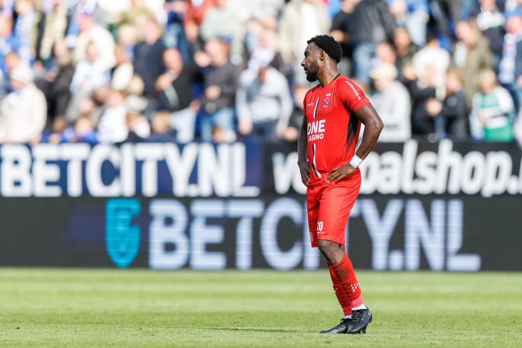 Excuses zijn op bij onzeker Almere City