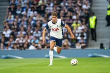 Thumbnail for article: Van de Ven reageert op duizelingwekkende demarrage op Old Trafford