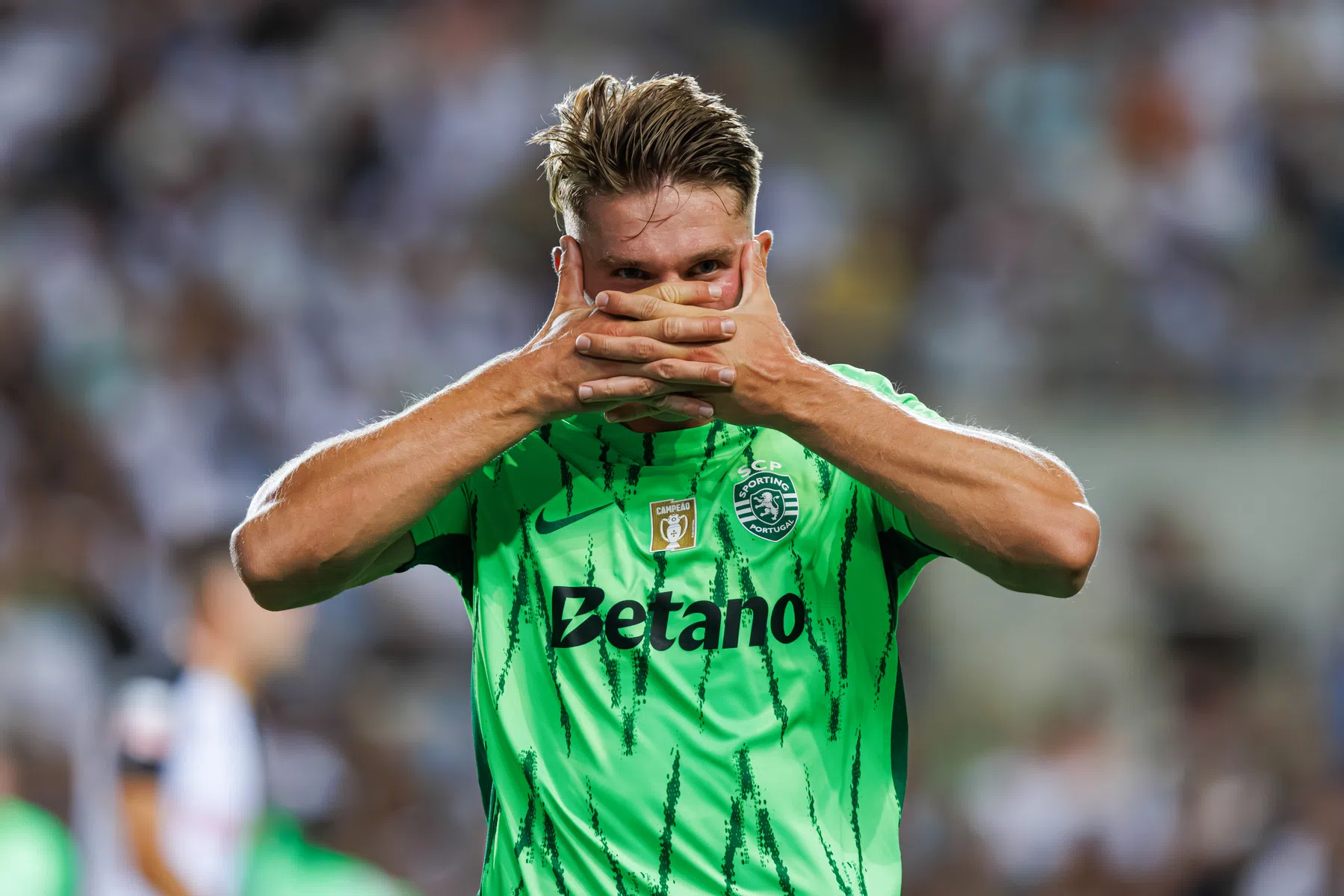 Maak kennis met de 'man van 100 miljoen' die PSV moet afstoppen