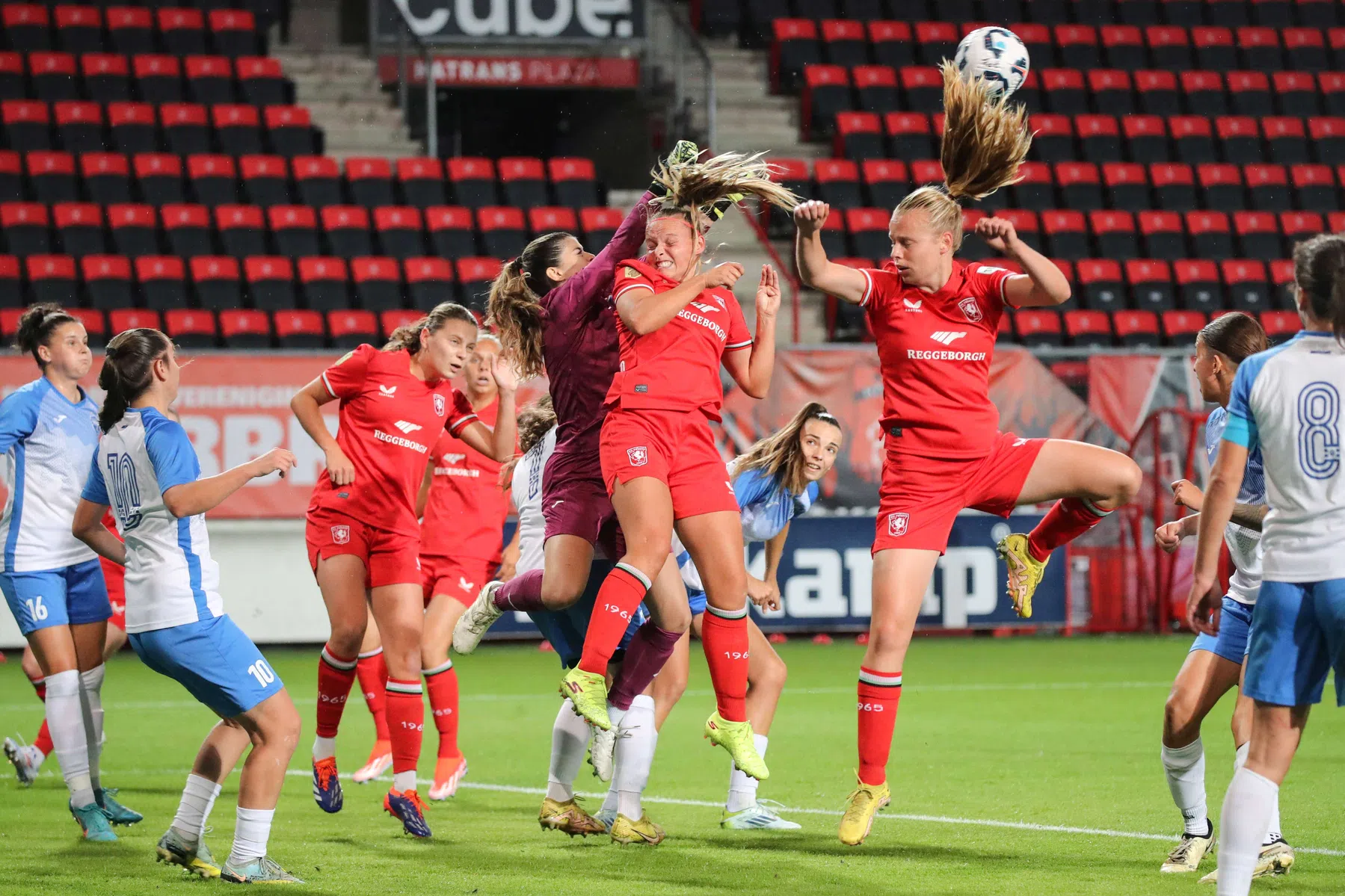 Eindelijk Champions League: Twente Vrouwen debuteren tussen elite
