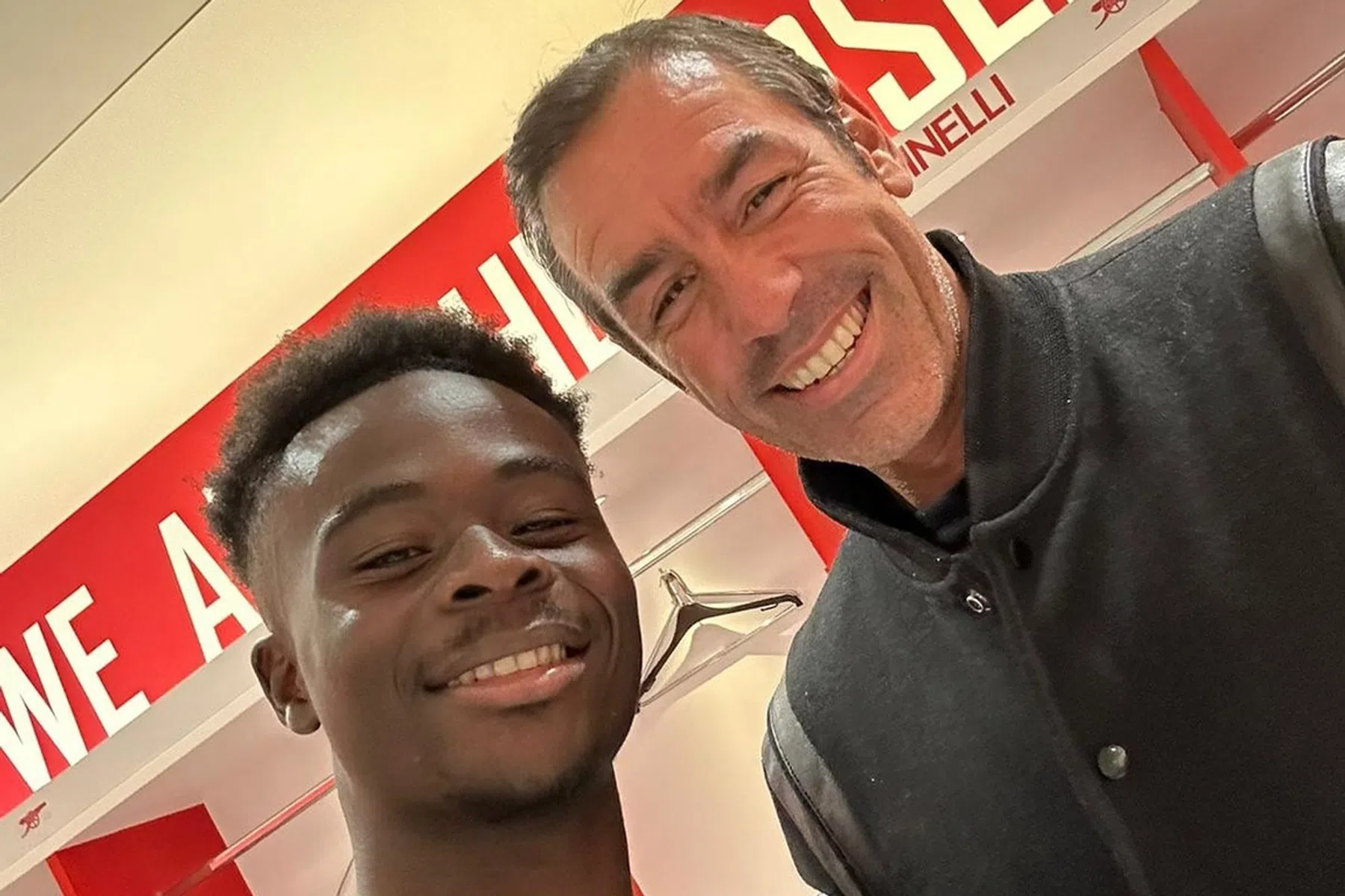 Saka en Pirès zijn weer vrienden